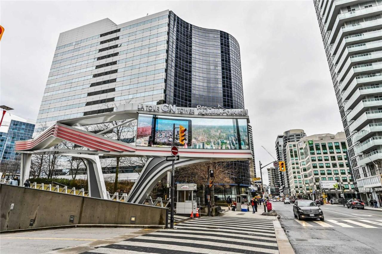 Front Street Suites Toronto Exteriör bild
